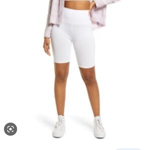 BP high rise bike shorts white